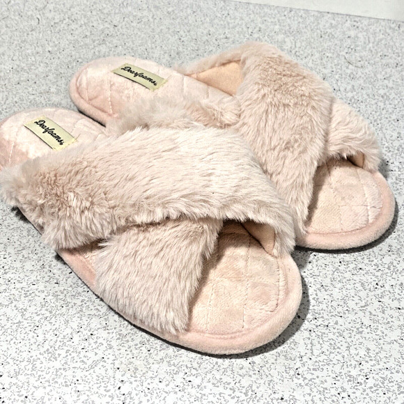 Dearfoams Pink Faux Fur Slippers Soft Crossover Padded Quilted Size L / 8-10 - Picture 9 of 9
